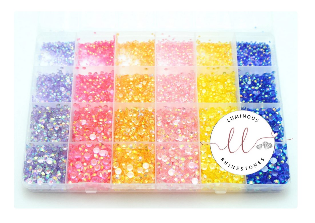 2mm - 5mm Rhinestone Tray - Mixed Colors / Sizes - 11,500pcs